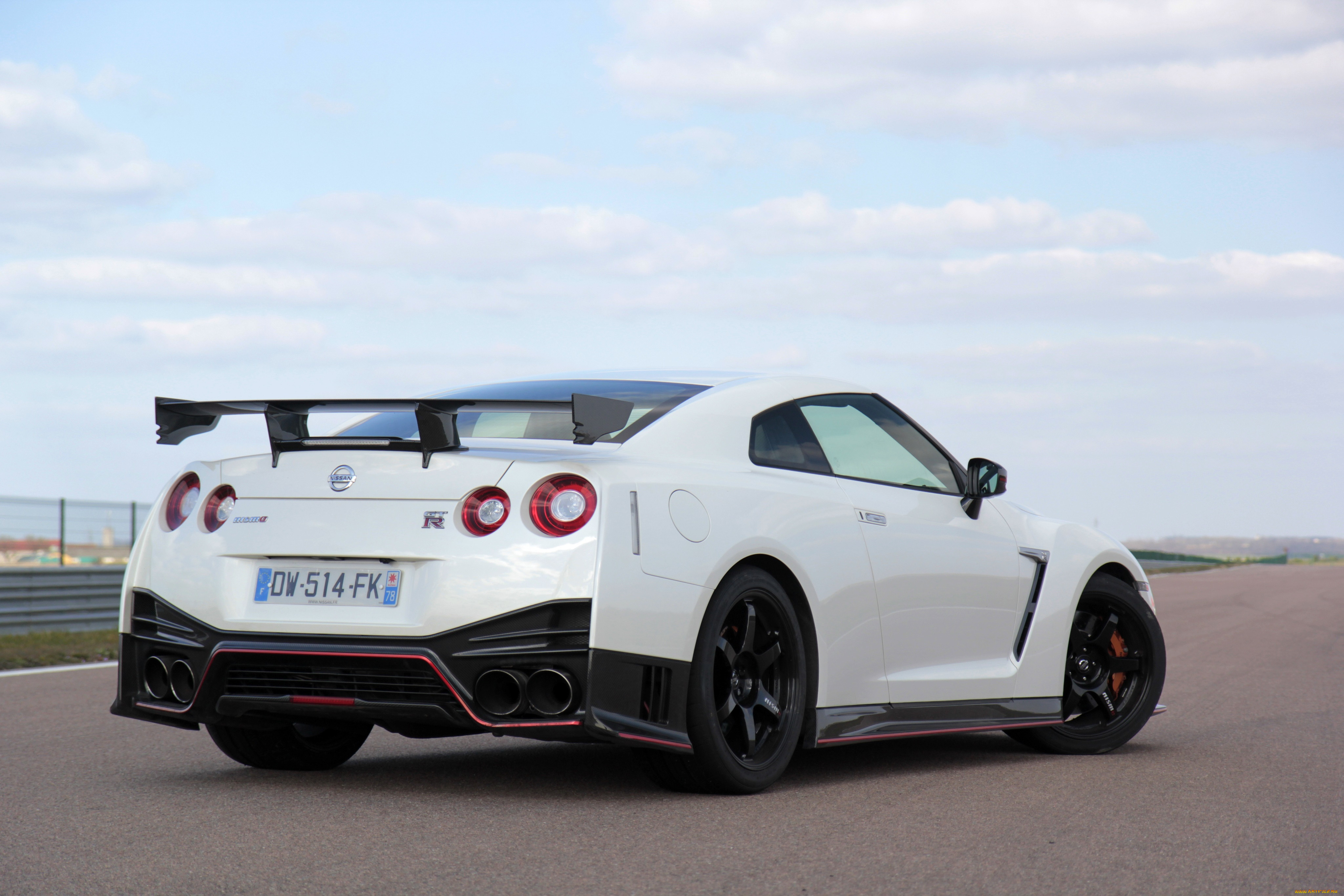 , nissan, datsun, gt-r, nismo, worldwide